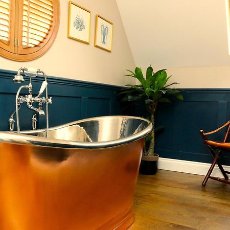 Вилла The Loft At The Croft - Stunning Rural Retreat Perfect For Couples & Dogs Leigh  Экстерьер фото